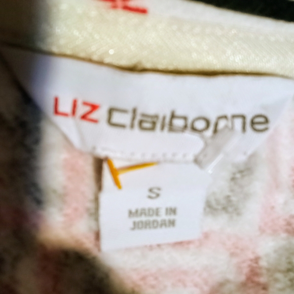 Liz Claiborne Geometric Red and Black Top - Picture 5 of 7